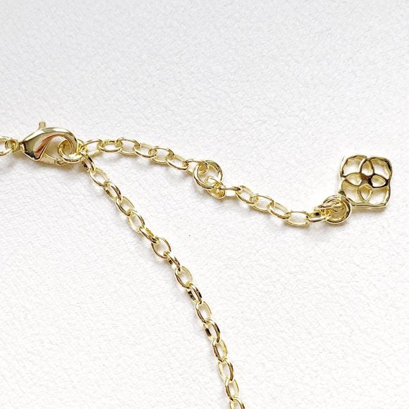 Kendra Scott Kira Collar Necklace In Gold - Picture 3 of 3